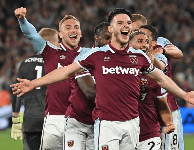 队友：梅西在场上场下都给我建议！跟他当队友是梦想成真！