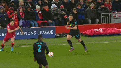 西班牙战胜德国卫冕女足欧国联，大都会球场吸引超5万人观赛