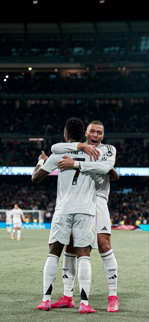 混团世界杯：王楚钦单打告负孙颖莎建功 中国8-4德国七连胜